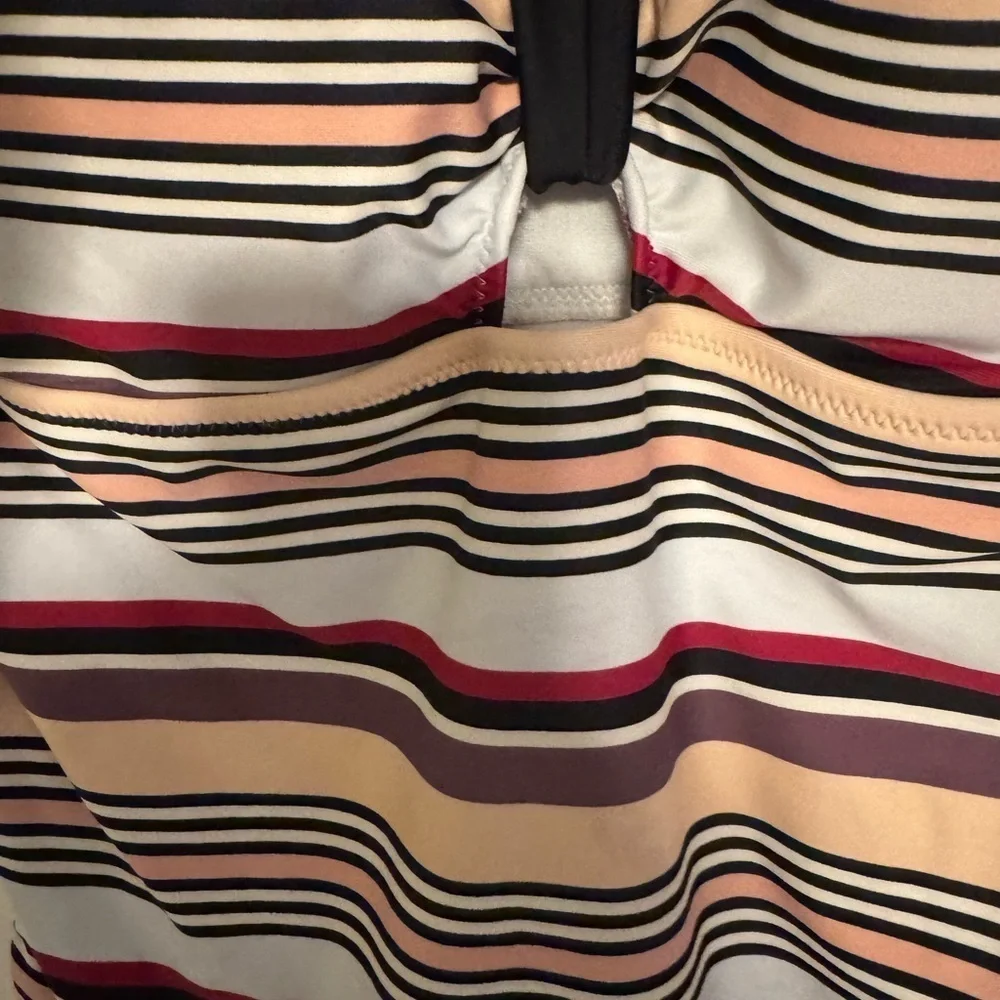 Jessica Simpson Maternity One Piece Swimsuit / Bathing Suit Striped Ruched Large
